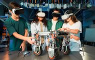integrasi robotika dan EV